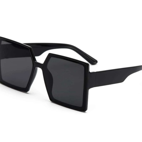 Black fashion sunglasses - Picture 6 of 8
